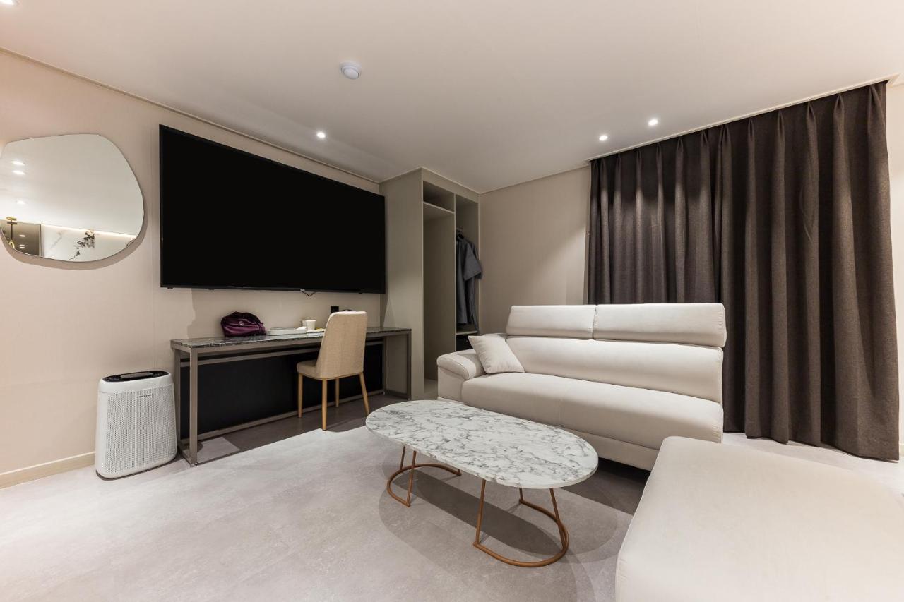 Hotel Lium Cheonan Extérieur photo