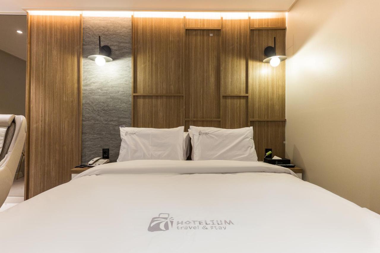 Hotel Lium Cheonan Extérieur photo