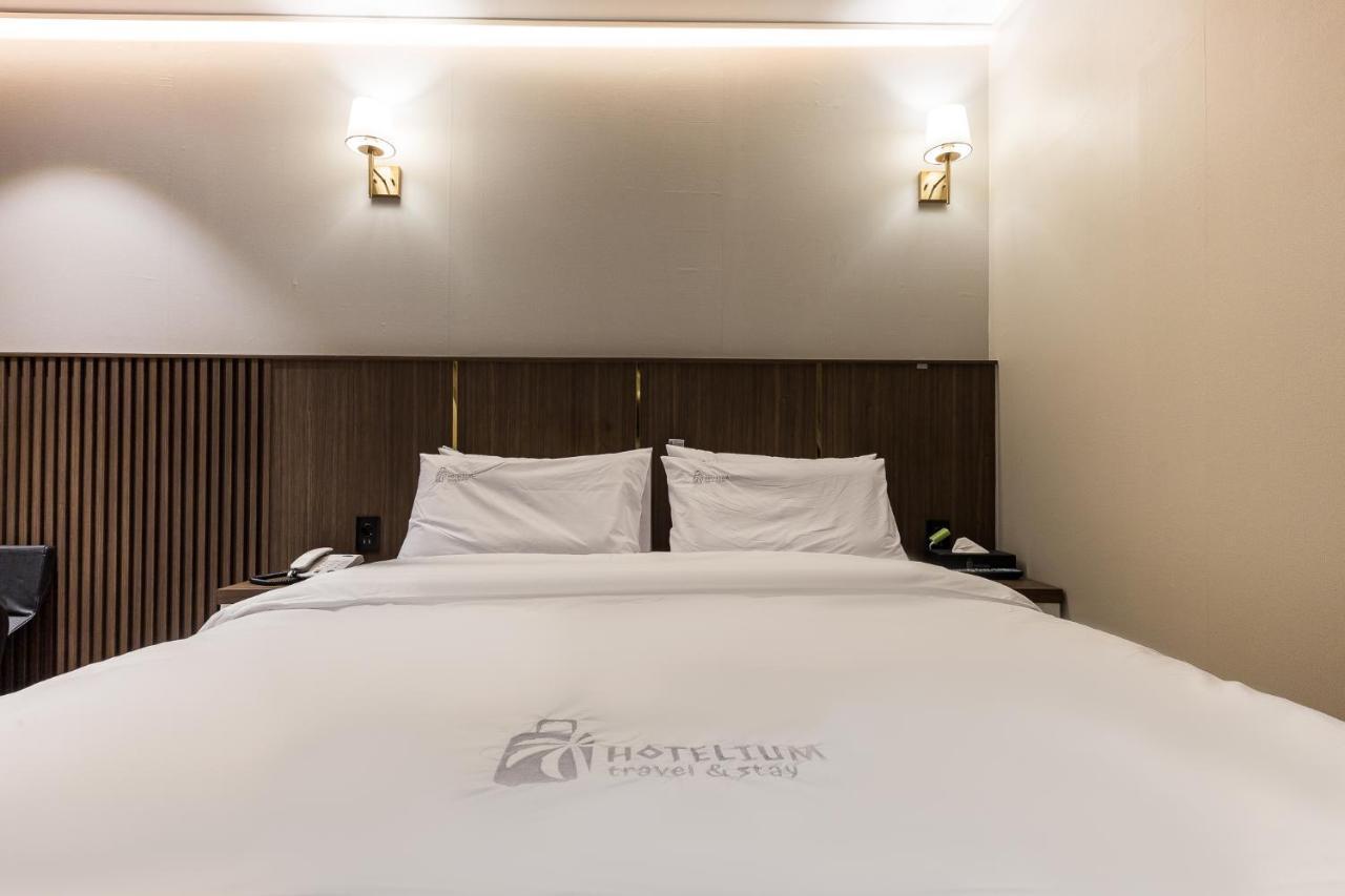 Hotel Lium Cheonan Extérieur photo